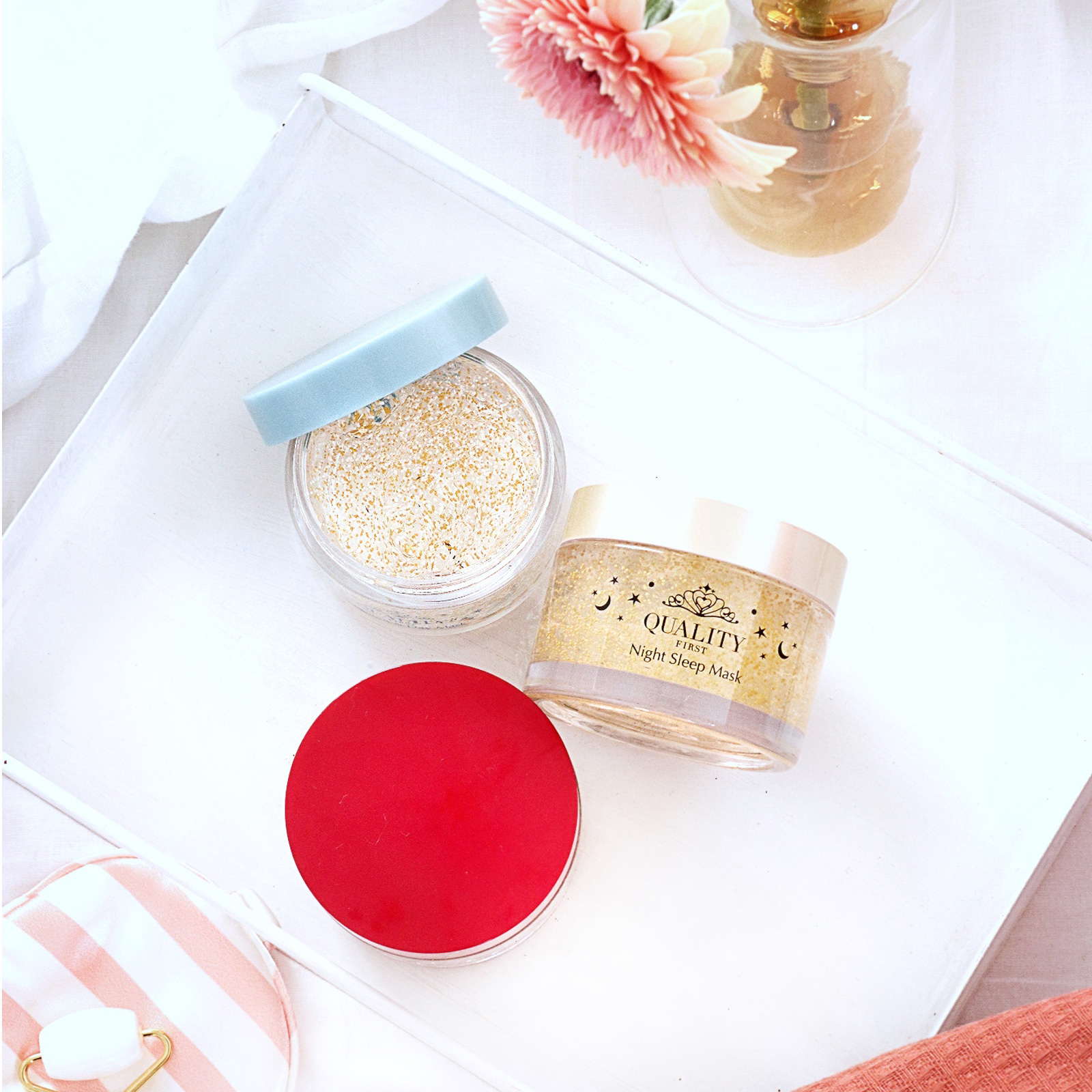 Увлажняющая дневная маска для лица с витамином С Кволити Фест, Quality First Morning&Day Mask.