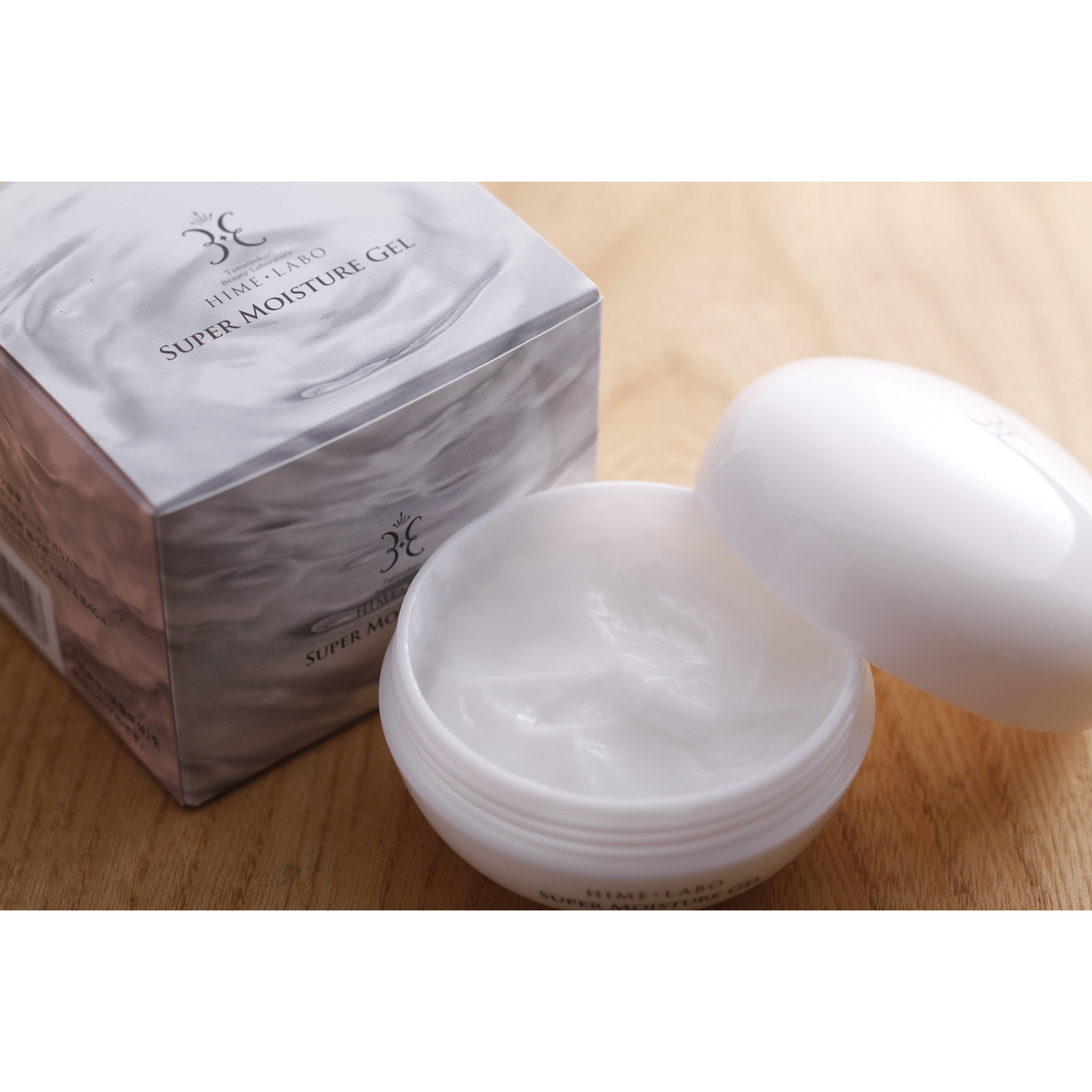 Ультраувлажняющий крем-гель для лица на основе термальной воды Химэ Лабо, Hime Labo Super Moisture Gel.