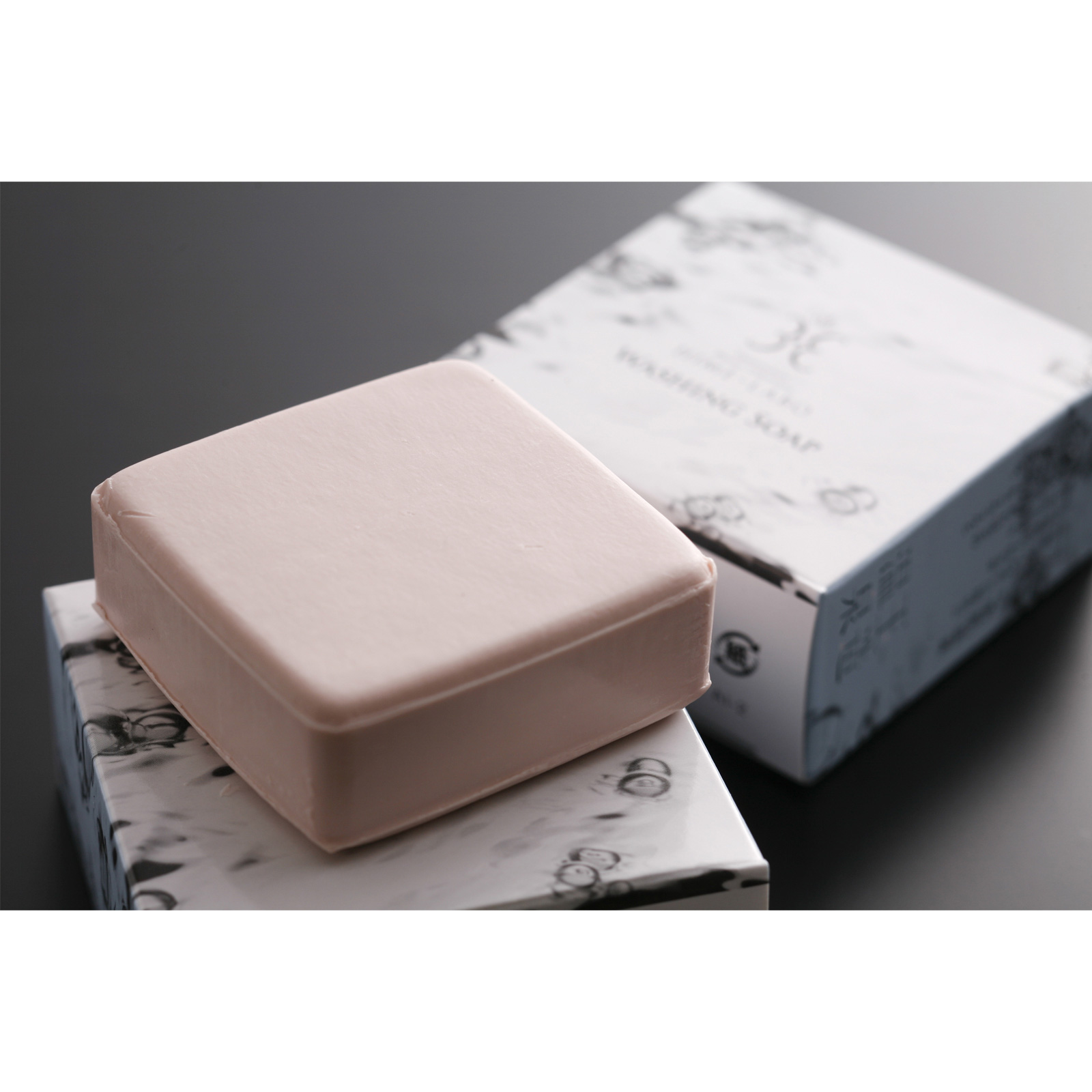 Очищающее мыло для лица на основе термальной воды Химэ Лабо, Hime Labo Washing Soap.