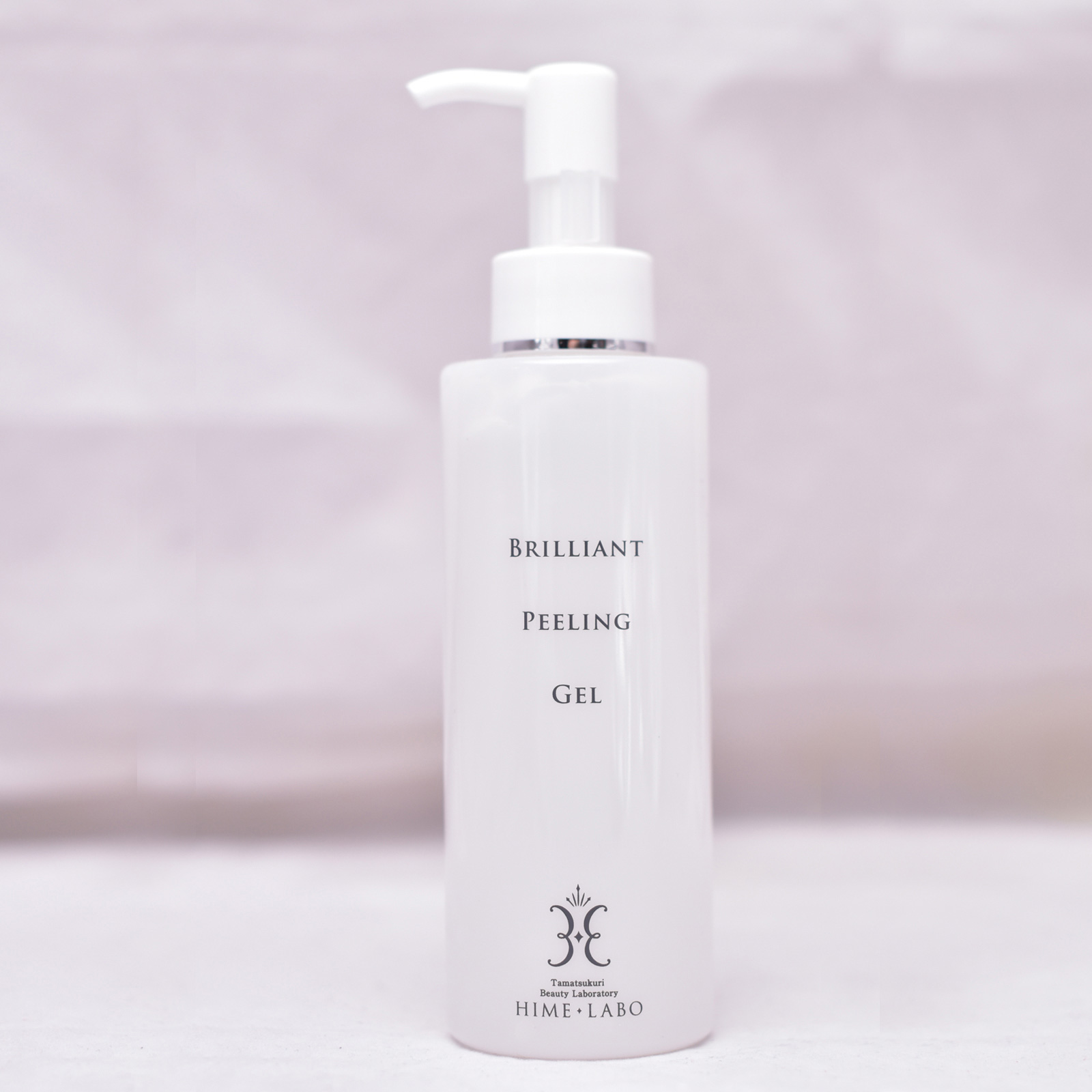 Очищающий гель-пилинг для лица на основе термальной воды Химэ Лабо Бриллиант, Hime Labo Brilliant Peeling Gel.