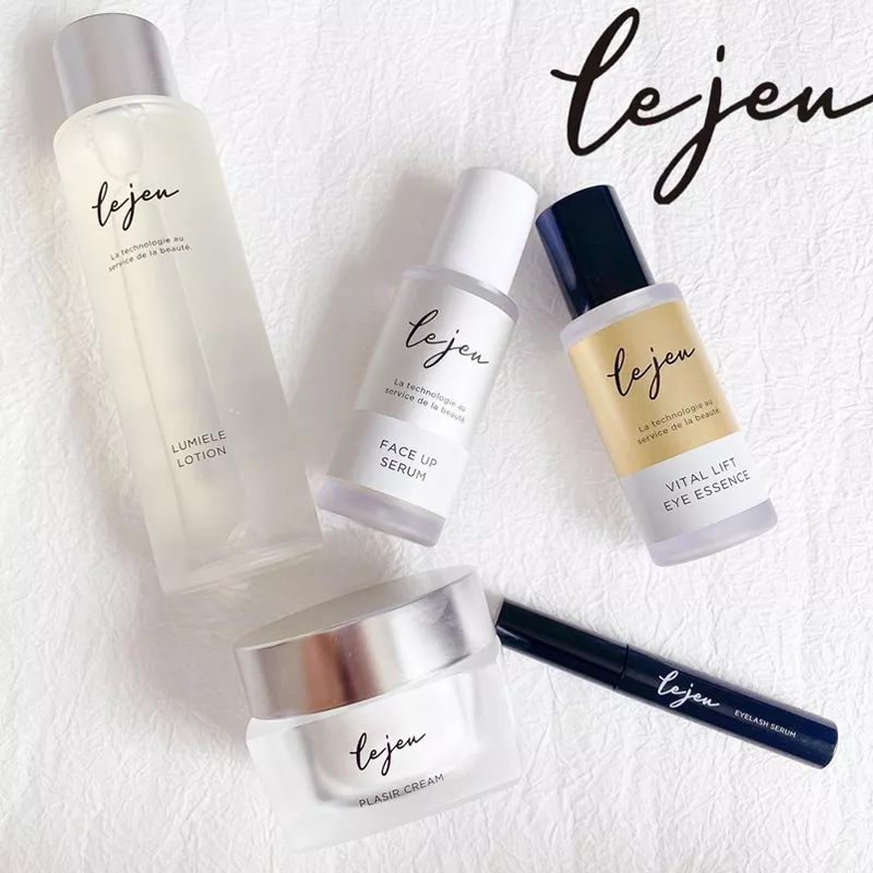 Освежающий лосьон для лица Лежу, Lejeu Lumiele Lotion.