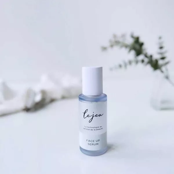 Лифтинговый серум для кожи лица Лежу, Lejeu Face Up Serum.