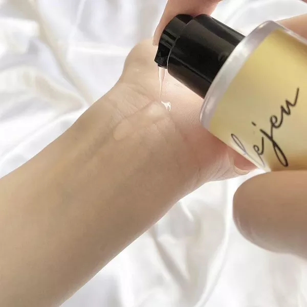 Эссенция для ухода за кожей вокруг глаз Лежу, Lejeu Vital Lift Eye Essence.